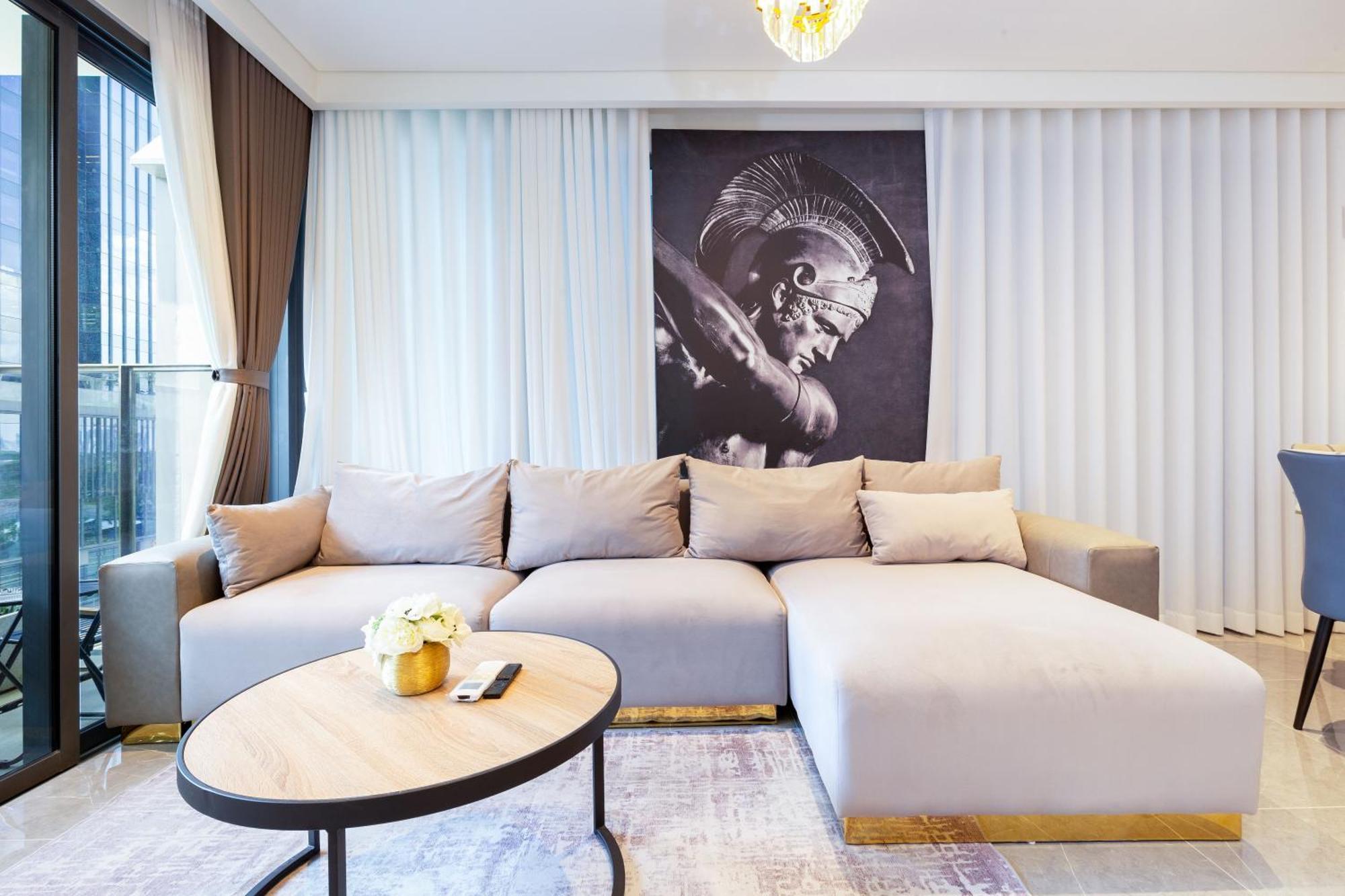 The Metropole -Complex "Opera, Crest, Galleria " -Free Pool-Gym-Sauna Room-Yoga Room Хошимин Экстерьер фото