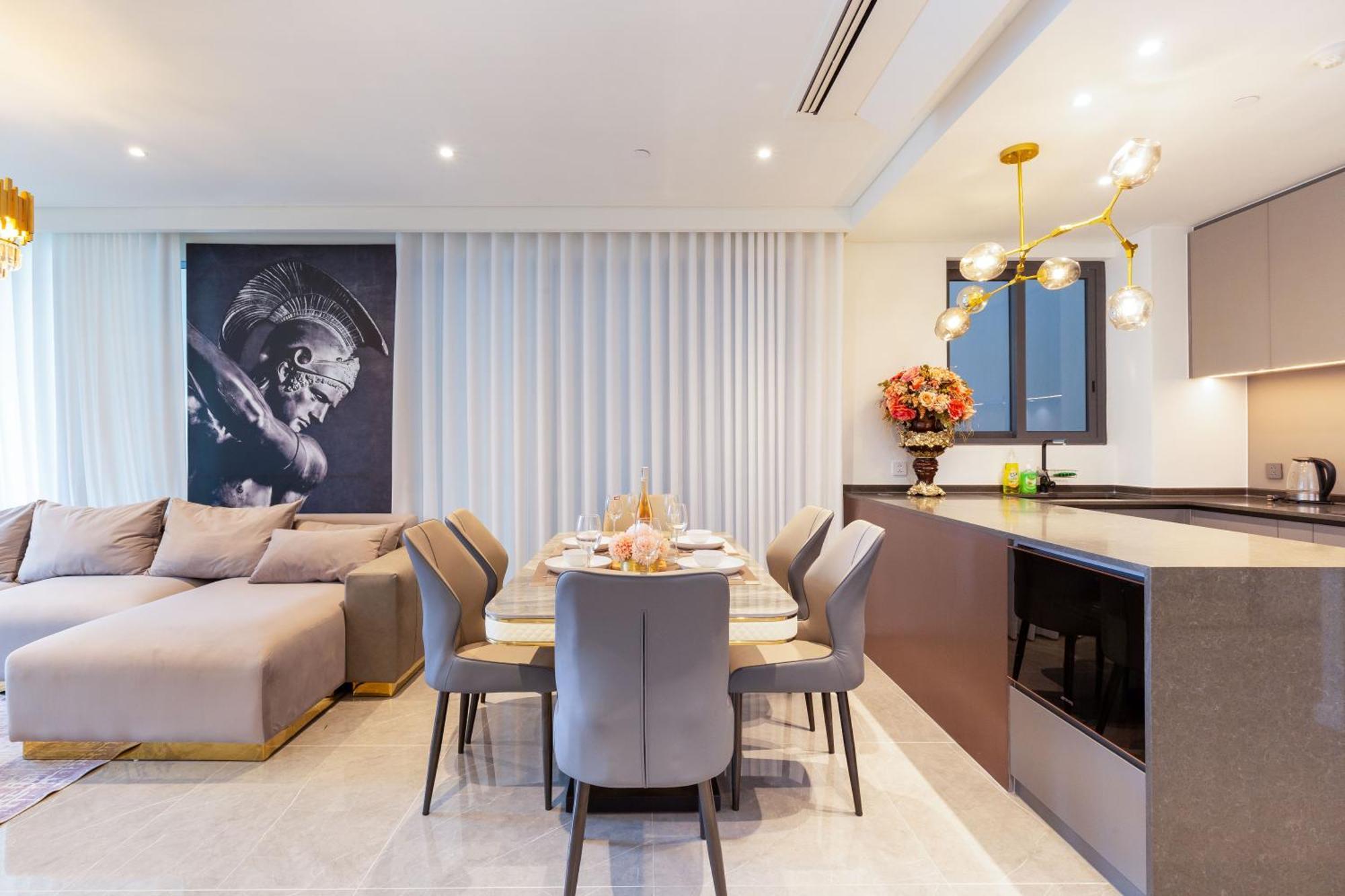 The Metropole -Complex "Opera, Crest, Galleria " -Free Pool-Gym-Sauna Room-Yoga Room Хошимин Экстерьер фото